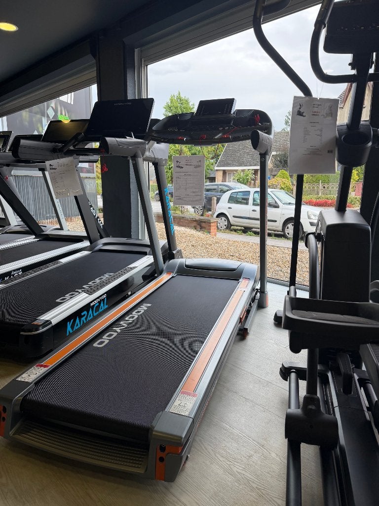 TAPIS DE COURSE MOOVYOO GUÉPARD EVO – VENDU PAR PRO, Neuf, Tapis roulant, Jambes, Métal
