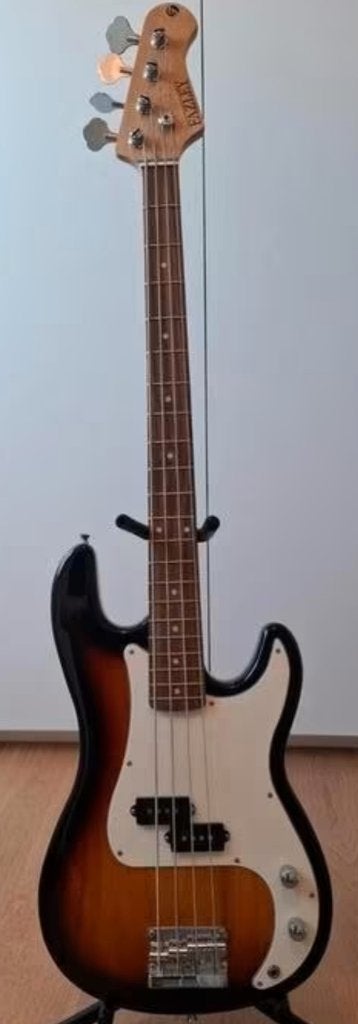 Fazley P-bass, Enlèvement, Neuf, Acoustique, 5 cordes