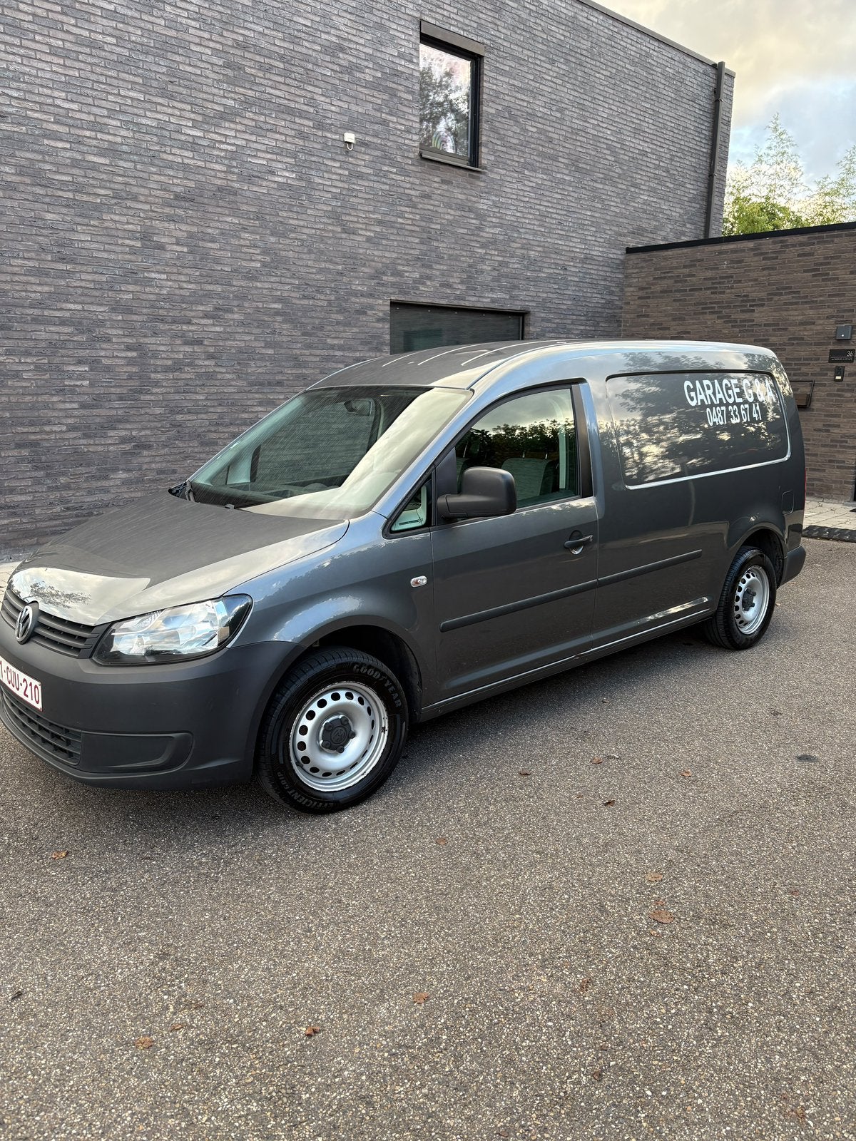 Volkswagen Caddy 1.6 TDI diesel, Voorwielaandrijving, Leder en Stof, Grijs, Particulier