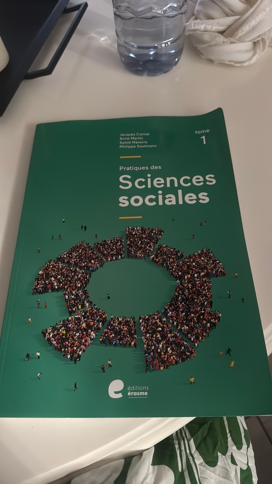 Manuel scolaire Sciences sociales tome 1, Livres, Enlèvement, Comme neuf, Sciences sociales