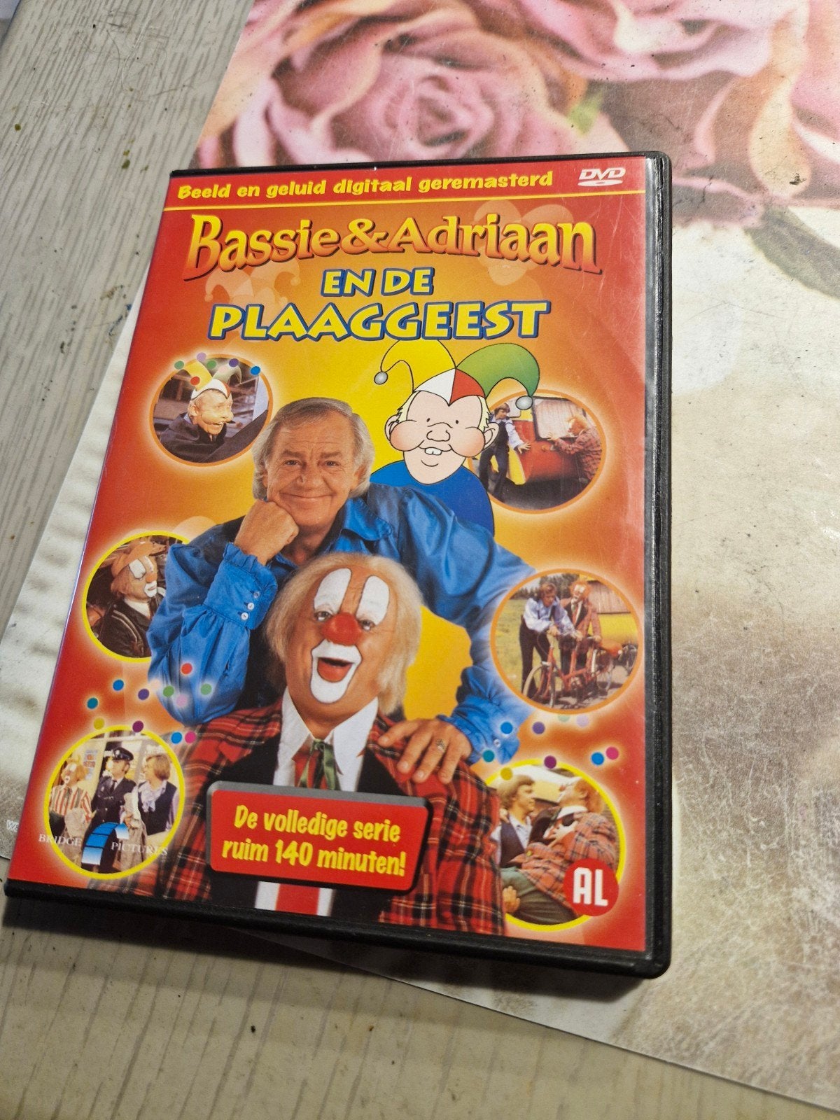 Bassie en Adrian en de Plaaggeest, Ophalen of Verzenden, Gebruikt, Nederlands