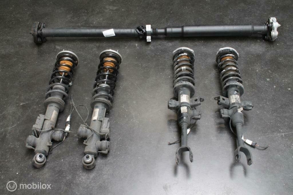 Amortisseur derrière G ou D BMW 5 serie F10 f11 (2009-.., Autos : Pièces & Accessoires, Suspension & Châssis