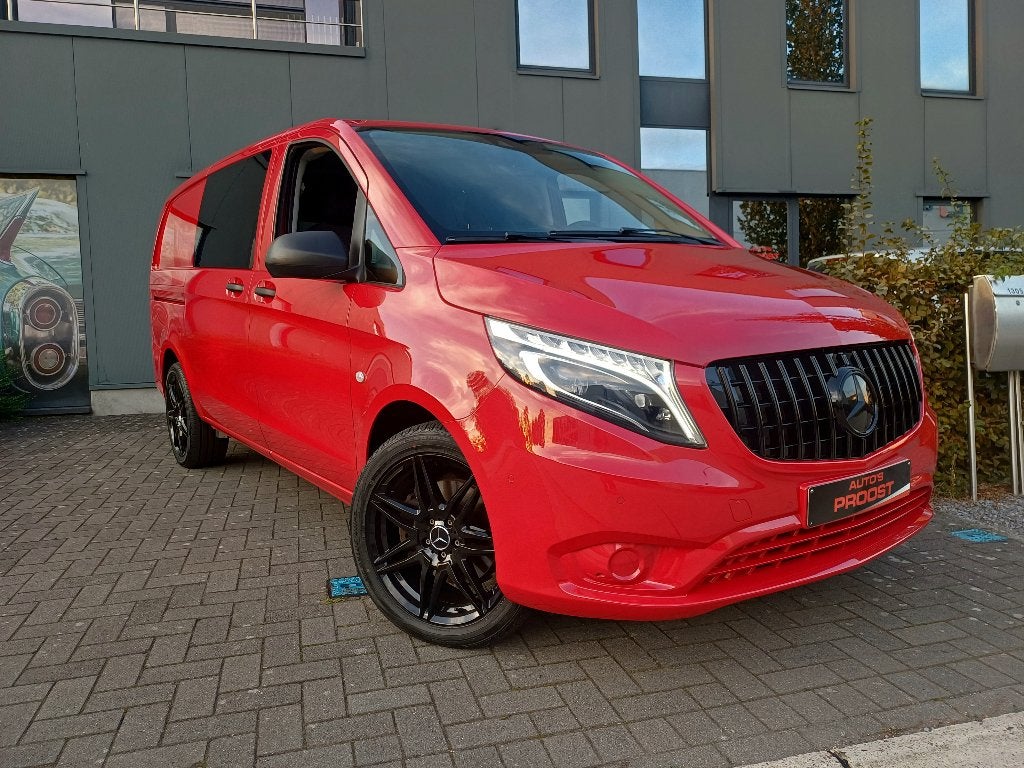 mercedes vito 119cdi**4x4**dubbele cabine**, Auto's, Automaat, Stof, Zwart, 4 cilinders