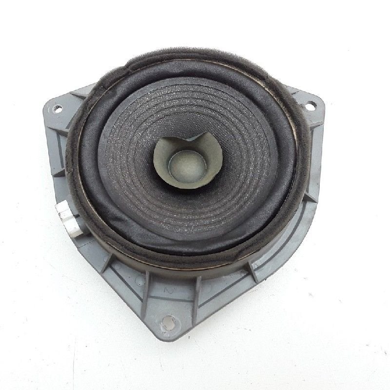 LUIDSPREKER Toyota Yaris (P1) (|8616047010|15200044600101|), Gebruikt, Toyota