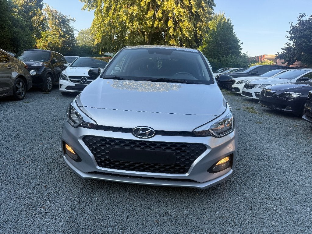 Hyundai I20 automatique Essence 1000cc année 2019, Autos, Argent ou Gris, Achat, Euro 6, Entreprise