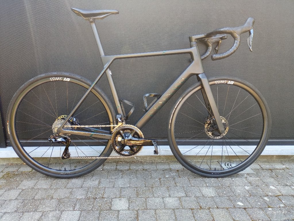 Canyon Ultimate CFR Di2 L, Vélos & Vélomoteurs, Vélos | Vélos de course, Autres marques, Comme neuf, Enlèvement, 53 à 57 cm