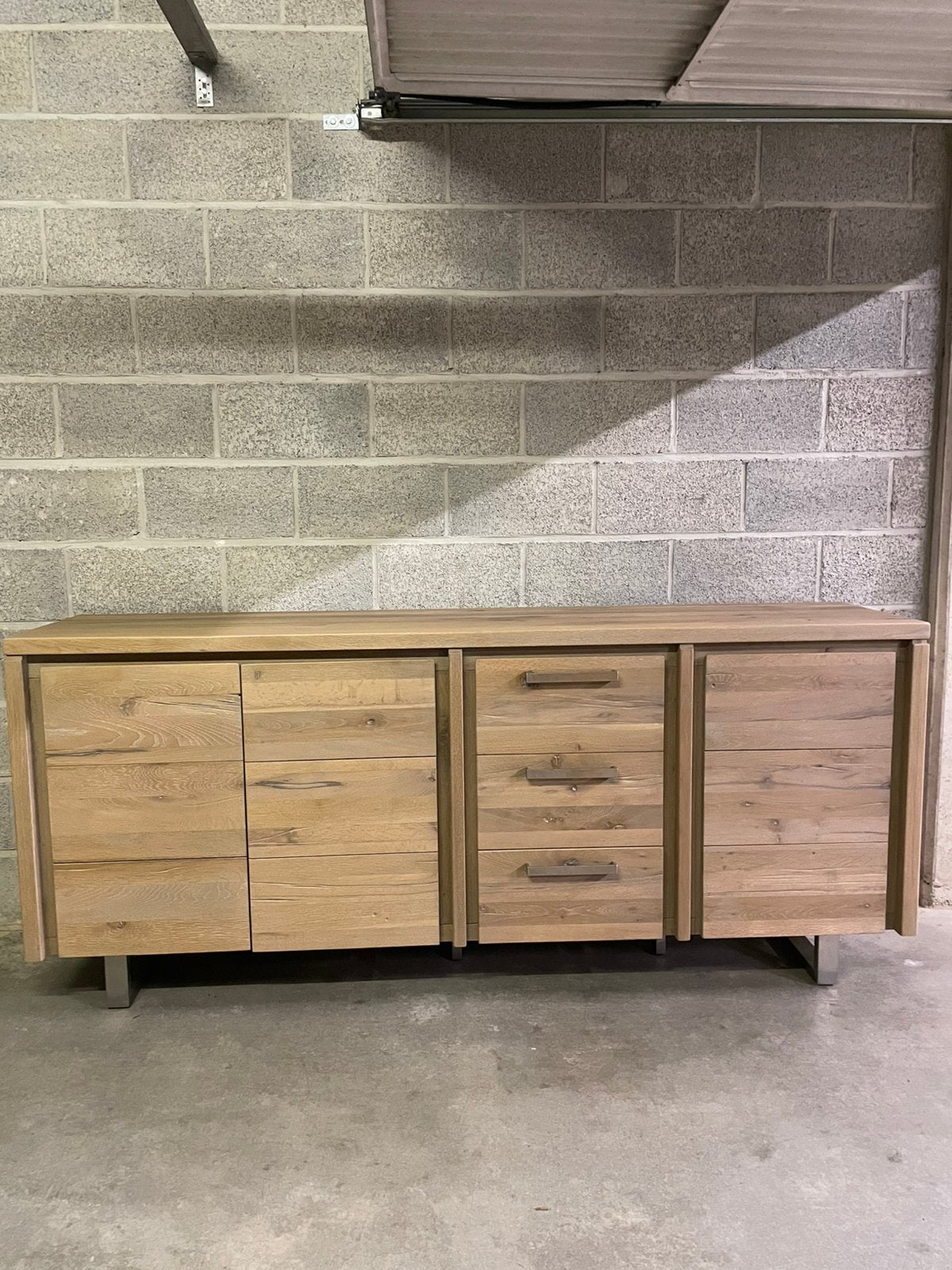 Armoire buffet en chêne, Maison & Meubles, Armoires | Buffets, Avec tiroir(s), 25 à 50 cm, 200 cm ou plus, Moins de 100 cm