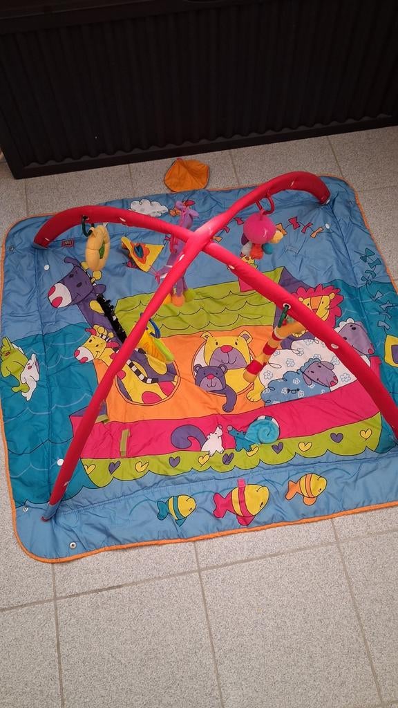 Tapis de jeu pour bébé Tiny Love 90 x 100 cm + 3 jouets grat, Enlèvement, Comme neuf