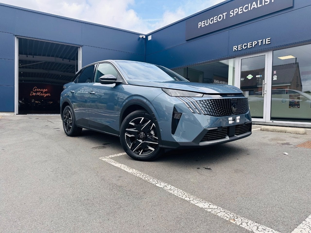 Peugeot 3008 ALLURE (année de construction 2025), Autos, 100 kW, Ordinateur de bord, Achat, Euro 6