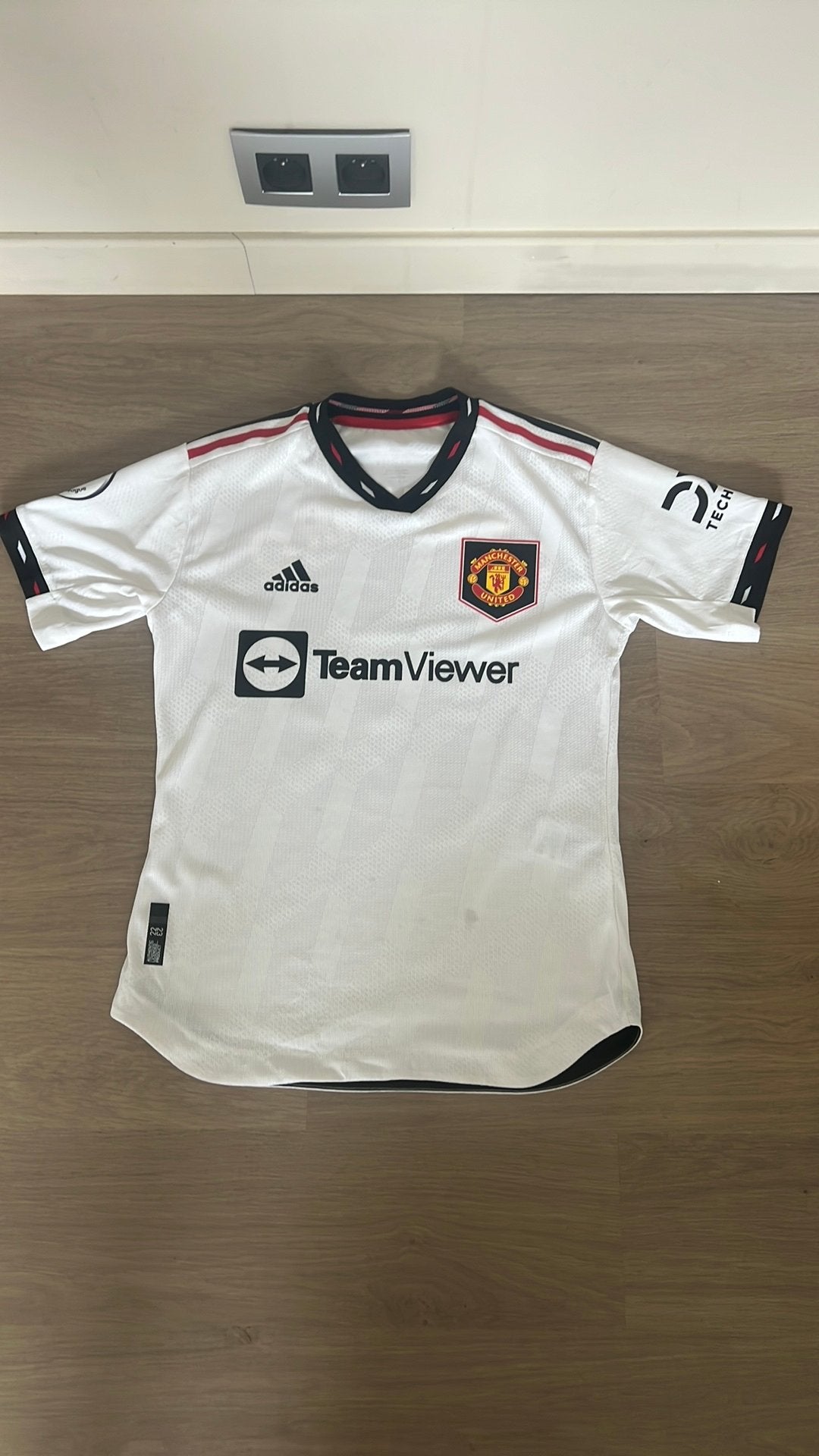 Voetbalshirt, Enlèvement, Comme neuf