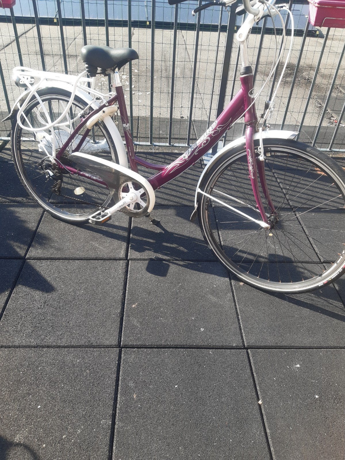 Mooie..oxford damesfiets..28inch 7versnellingen, Fietsen en Brommers, Ophalen, Versnellingen