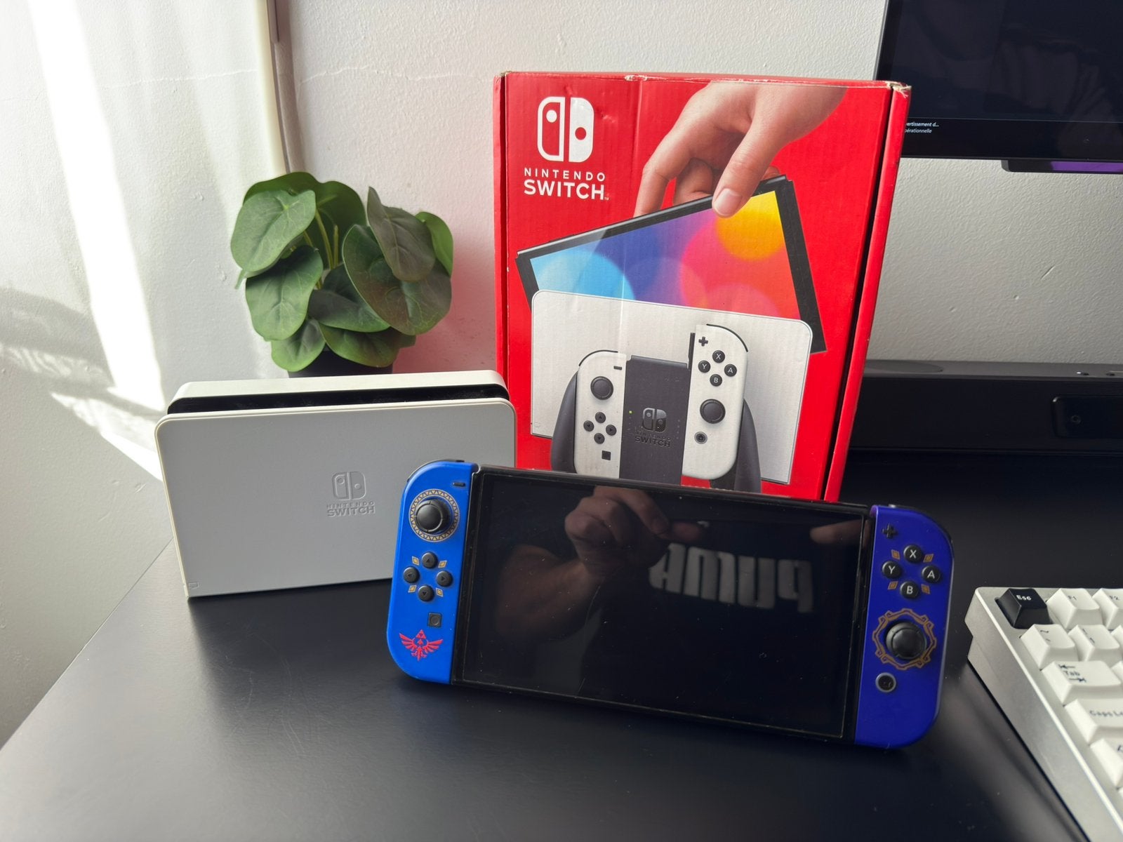 Nintendo Switch OLED, Games en Spelcomputers, Spelcomputers | Nintendo Switch, Ophalen, Zo goed als nieuw, Switch OLED
