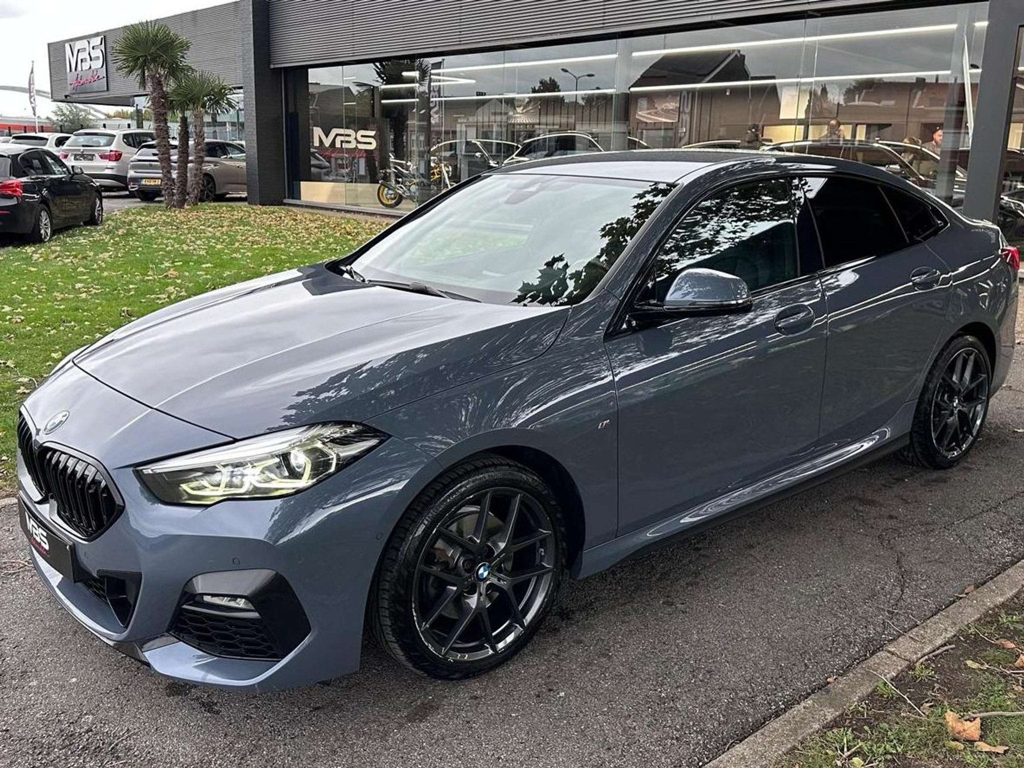 BMW 2 Serie 218 *Gran Coupé 218iA* PACK M* CAMERA* LED* GAR, Auto's, 4 deurs, Achterwielaandrijving, Gebruikt, Zwart