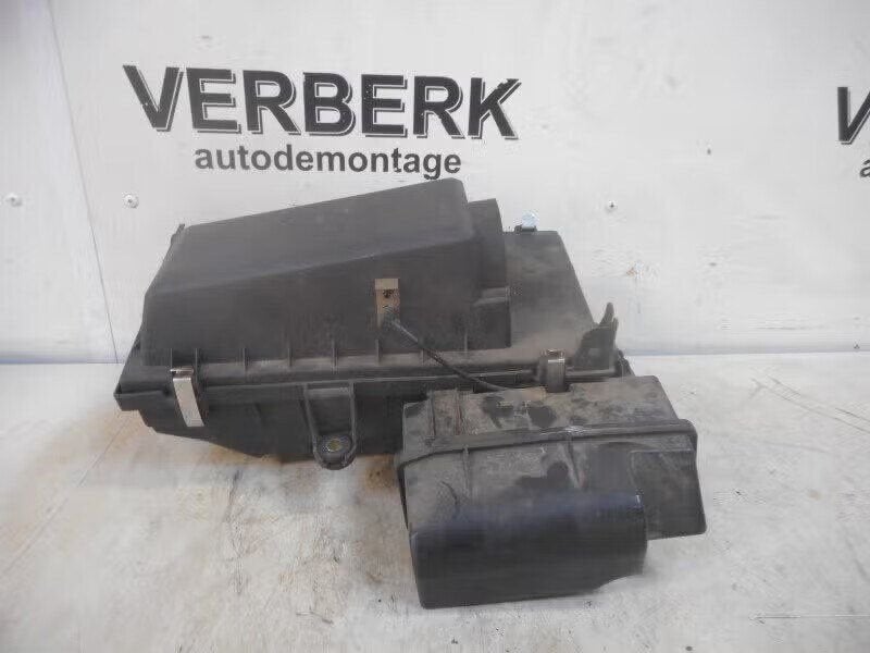 LUCHTFILTERHUIS Volvo V40 (VW) (01-1995/06-2004) (30887040), Gebruikt, Info@volvocars.com, Ophalen of Verzenden, Volvo