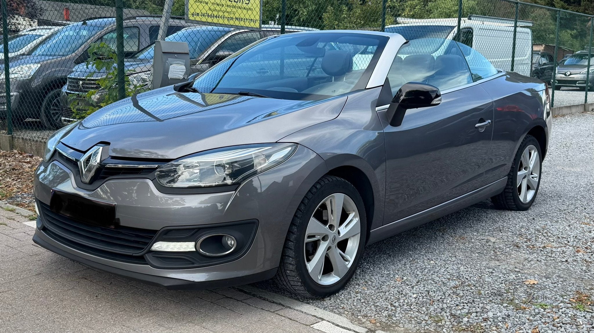 Renault Mégane 1.2 benzine cabrio bj 2015, Autos, 1197 cm³, Achat, 4 portes, Entreprise