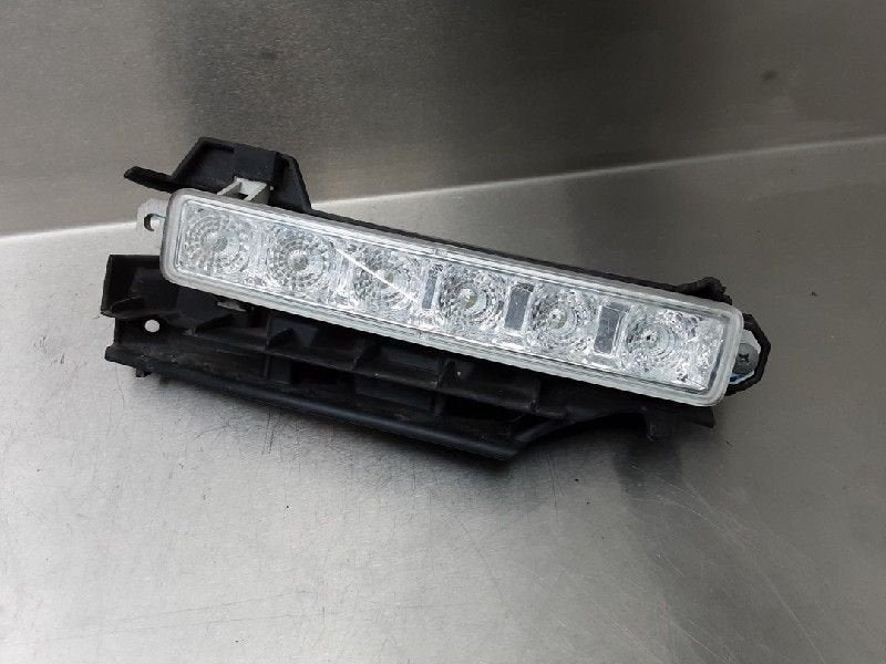 DAGRIJVERLICHTING RECHTS Toyota Aygo (B40) (|A044633|), Gebruikt, Valeo, Toyota, 100, rue de Courcelles
75017  Paris, FR