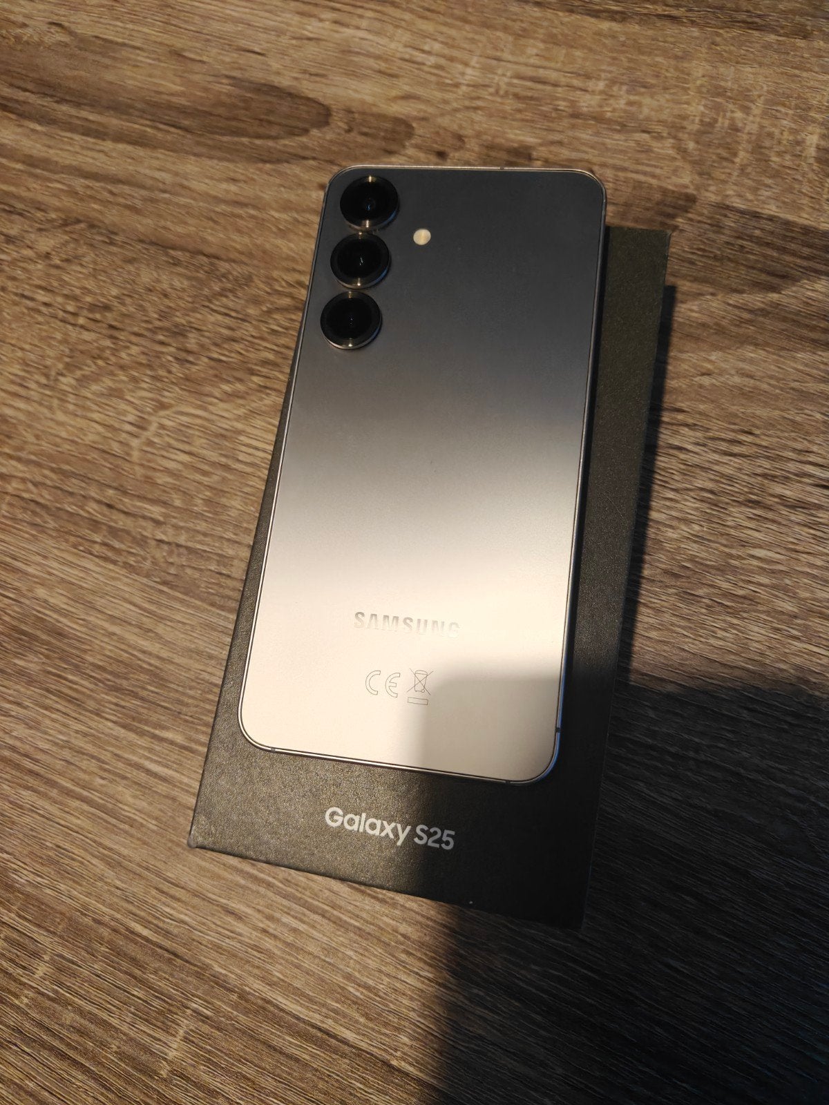 Samsung s25 256gb, Télécoms, Téléphonie mobile | Samsung, Comme neuf, Enlèvement, Sans abonnement, Sans simlock