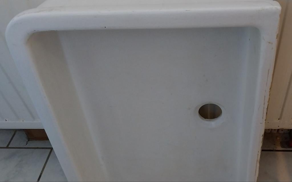 Évier de ferme authentique en céramique