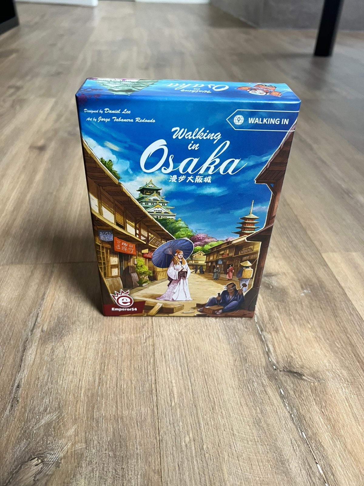 Walking in Osaka, Hobby en Vrije tijd, Gezelschapsspellen | Bordspellen, Ophalen, Nieuw
