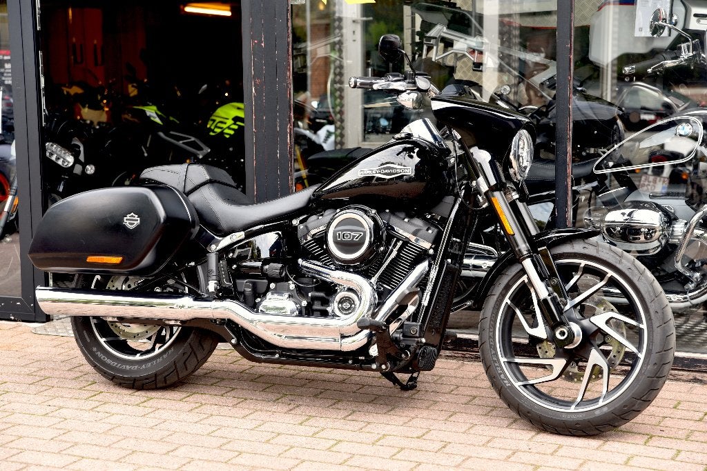 HARLEY DAVIDSON SPORT GLIDE ***MOTOVERTE.BE***, 1745 cm³, Entreprise, Occasion, Chopper