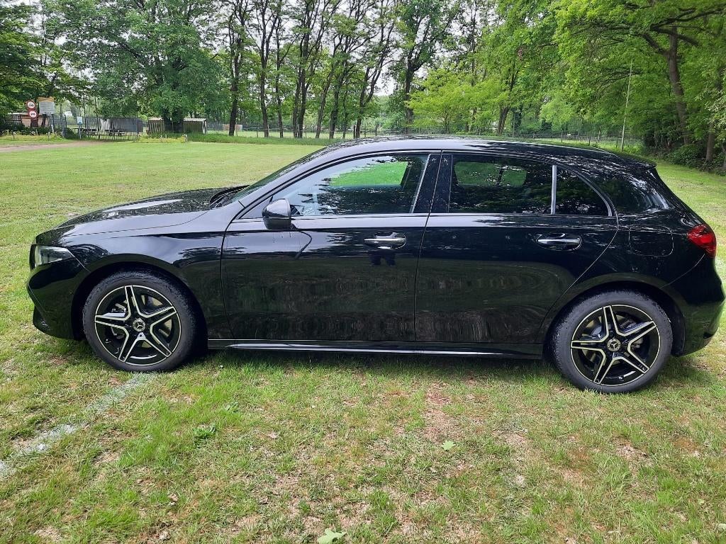 Mercedes A250e PHV AMG-line, Auto's, Mercedes-Benz, 4 zetels, 4 cilinders, Zwart, 120 kW