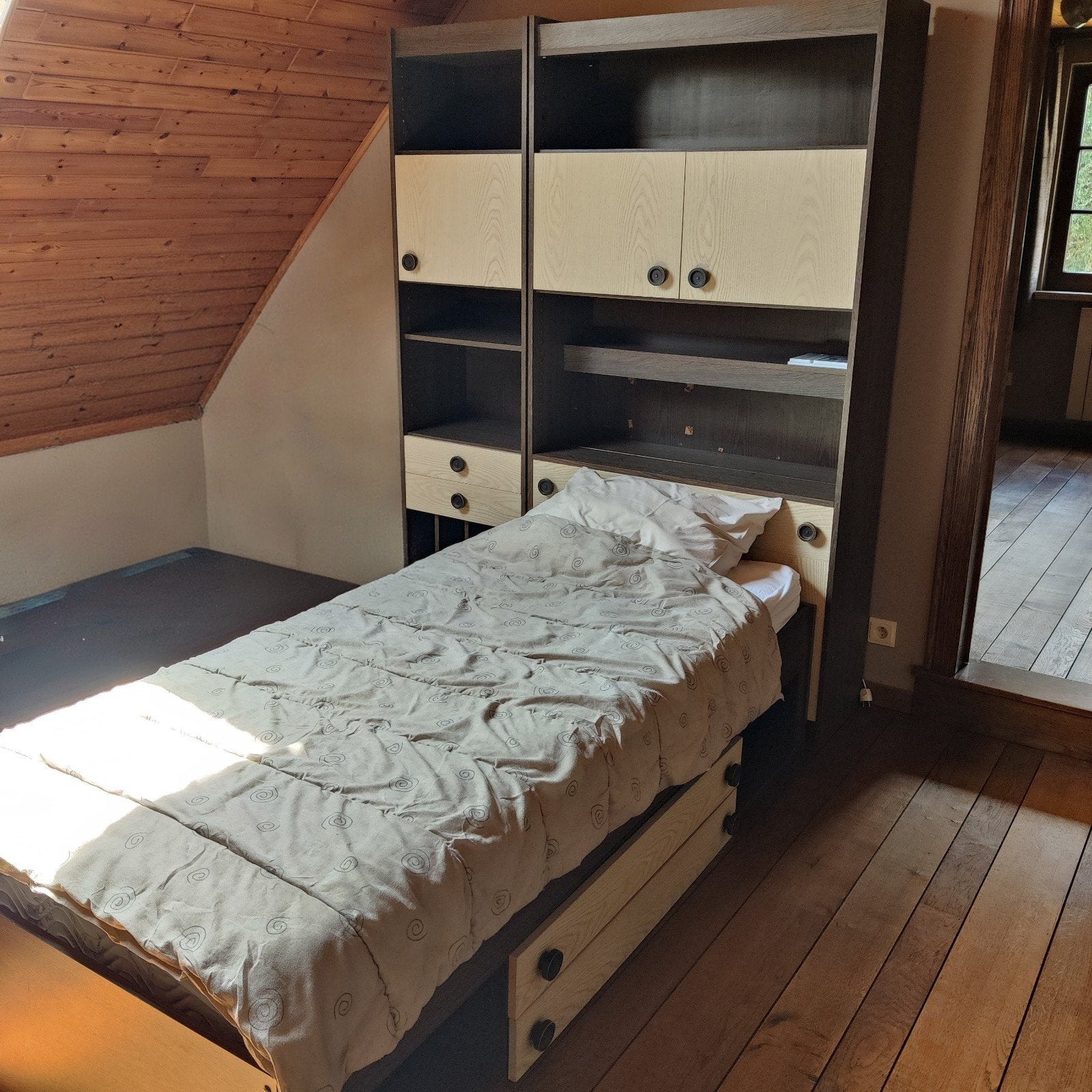 Retro slaapkamer, Ophalen