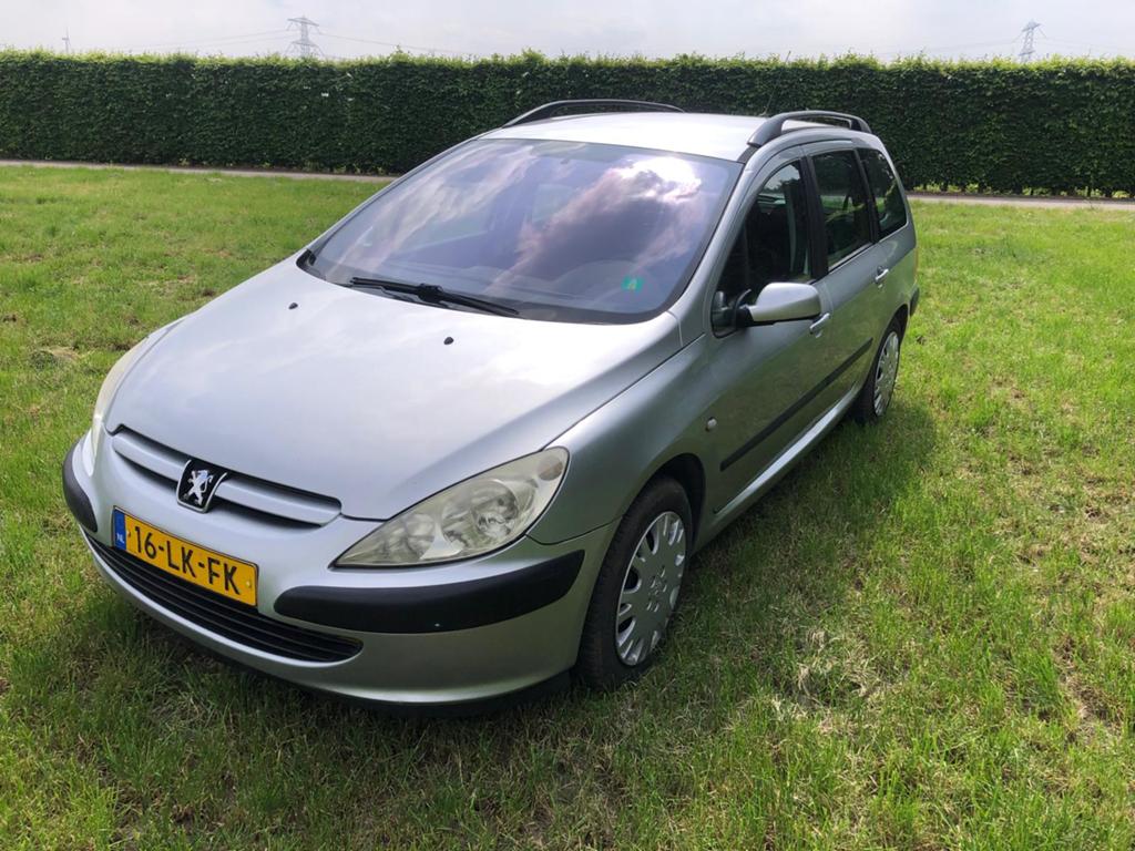 Peugeot 307 break 2.0 16V, Auto's, Peugeot, Particulier, Airconditioning, Benzine, Break, 5 deurs, Automaat, Zilver of Grijs, Zwart