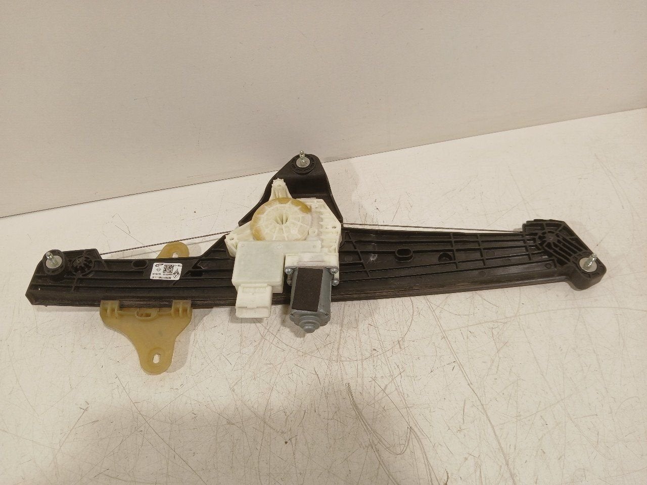 Raammechaniek elektrisch rechts voor Renault Clio, Onderdelen@venauto.nl, Van der Ven Autorecycling B.V., Ettenseweg 76, 4706 PB Roosendaal, The Netherlands