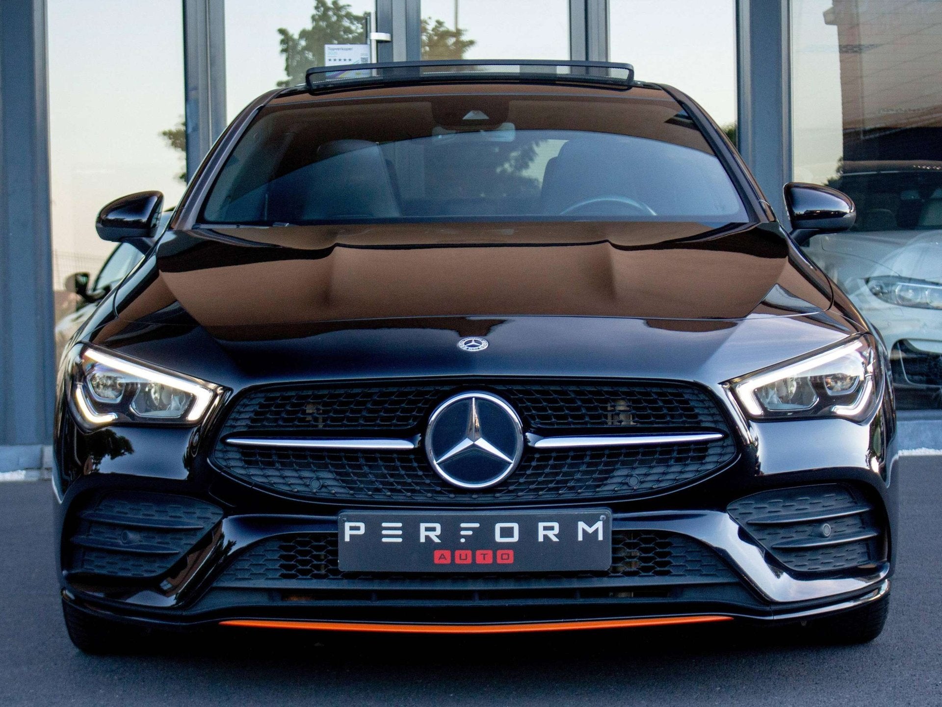 Mercedes-Benz CLA 180 *AMG*EDITION*NIGHTPACK*PANO ROOF*, 100 kW, Achat, Entreprise, Boîte manuelle