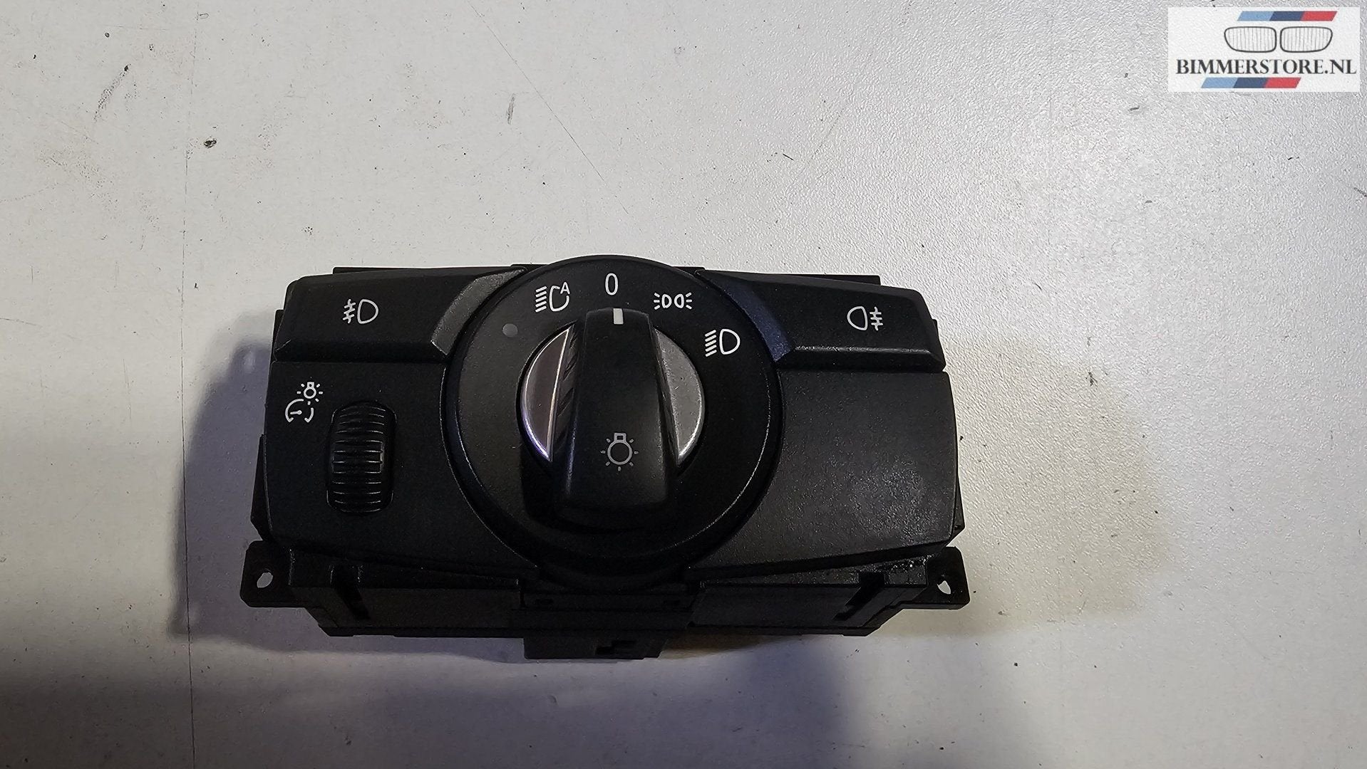 Lichtschakelaar chroom rond BMW 5 serie E60 E61 LCi X5 E70 X, -, Utilisé, -, Enlèvement ou Envoi