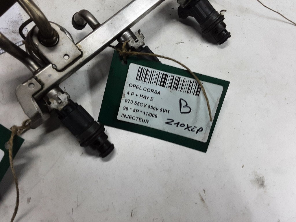 INJECTEUR Opel Corsa B (73 / 78 / 79) (01-1993/09-2000), Utilisé, Rue de l'Espoir 34 34
4030  GRIVEGNÉE, BE, Info@Collignon.be
