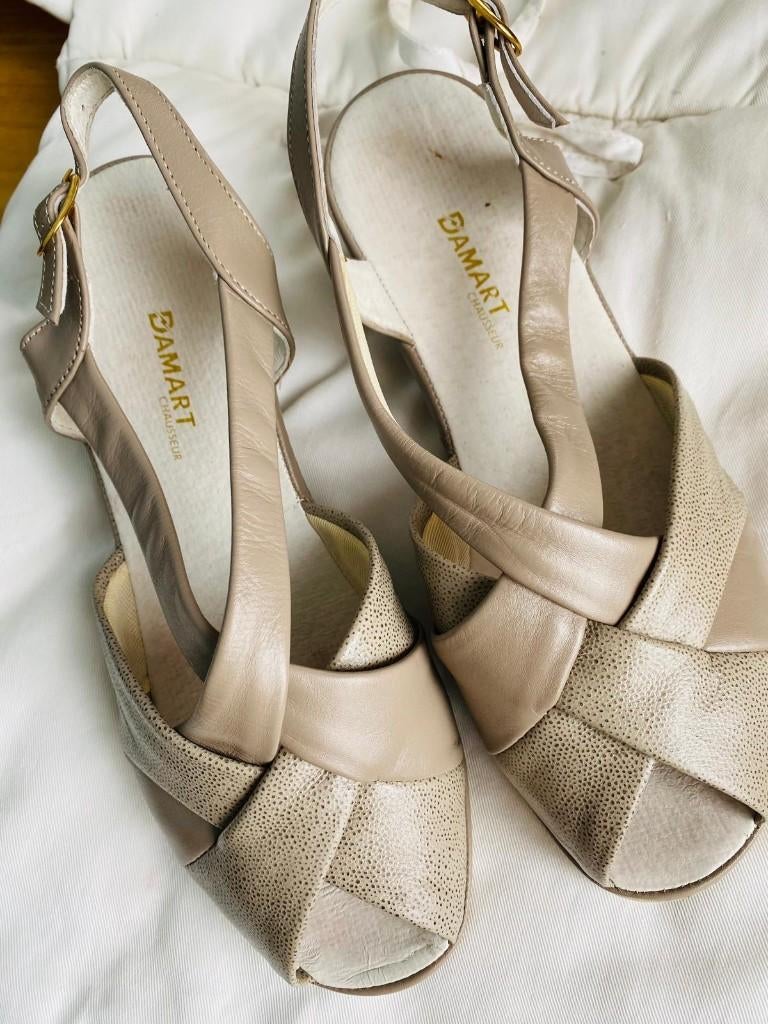 Chaussures d'été/Sandales Damart Mt 39., Enlèvement ou Envoi, Beige, Comme neuf, Damart
