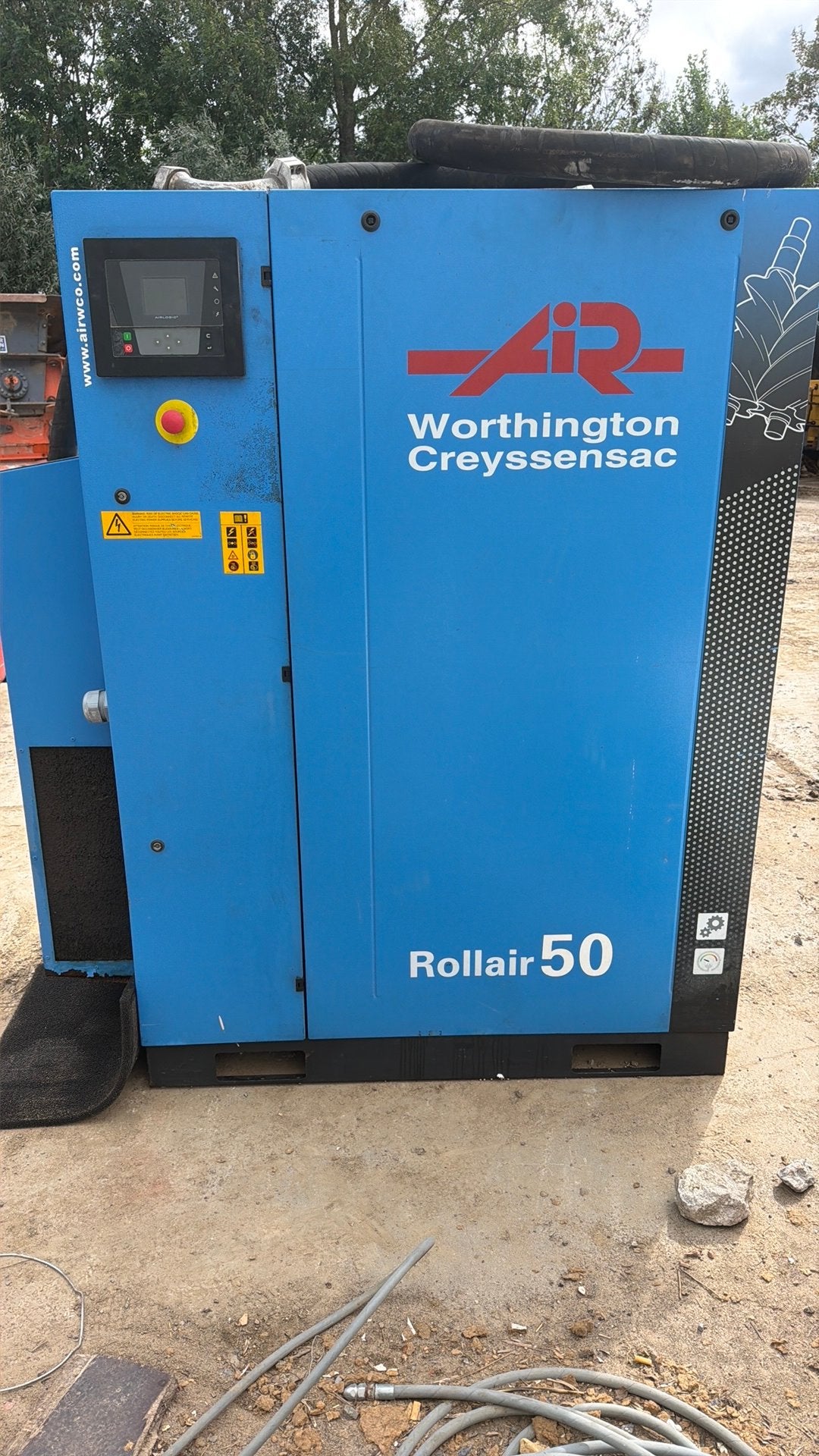 Schroefcompressor 37KW 26000h, Doe-het-zelf en Bouw, Ophalen, Gebruikt, 10 bar of meer, Geluidgedempt