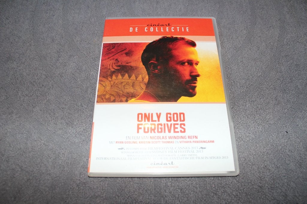 DVD Only God Forgives, CD & DVD, DVD | Thrillers & Policiers, Enlèvement ou Envoi, Néerlandais, À partir de 16 ans, Utilisé