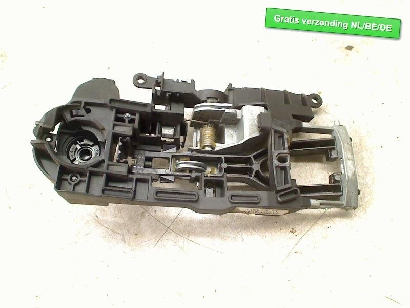 PORTIERGREEP STEUNBEUGEL LV 5 serie Touring (F11) (7187227), Utilisé, Petuelring 130
80809  München, DE, BMW, Avant