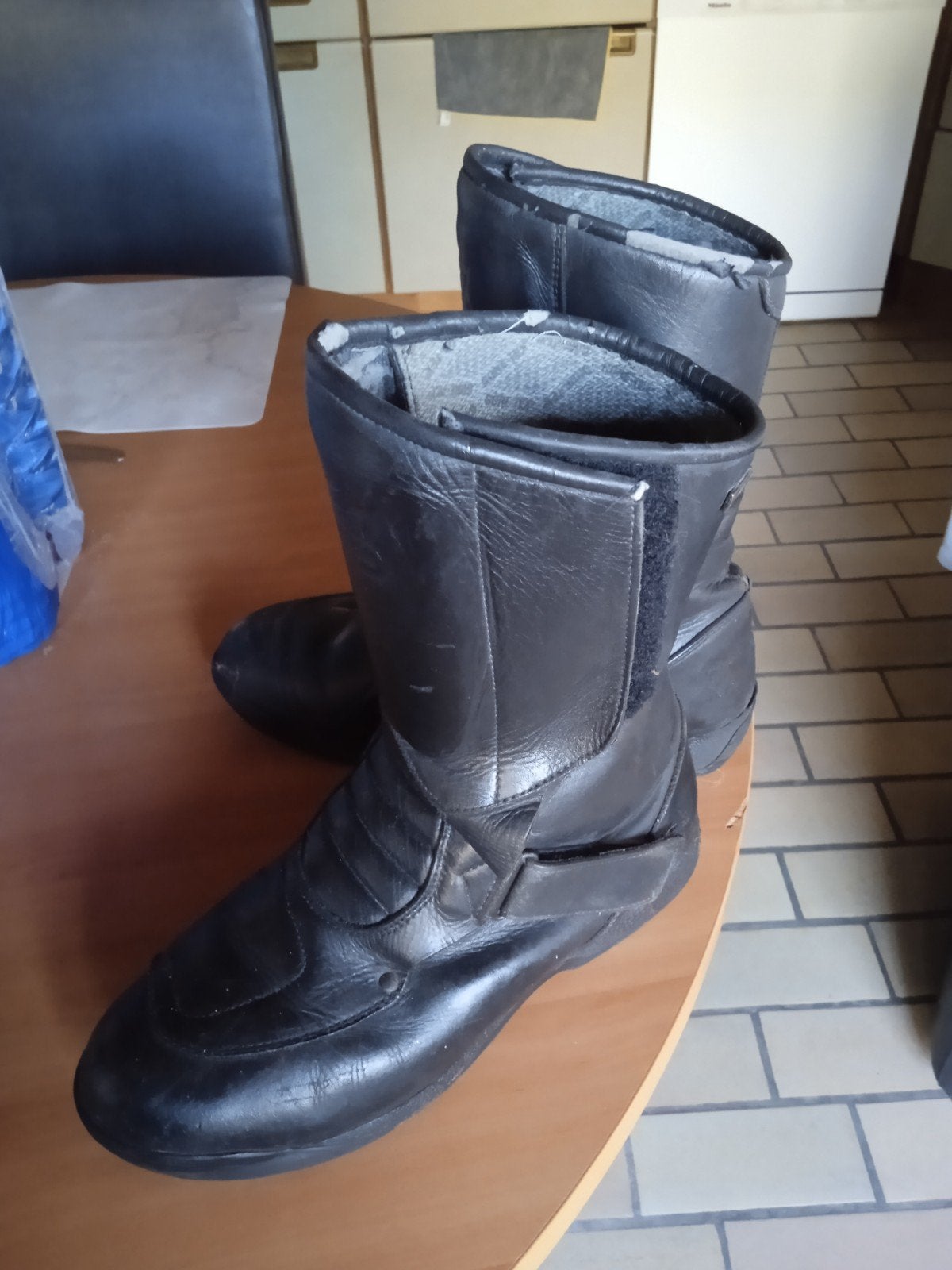 Bottes moto deux paires, Motos, Bottes