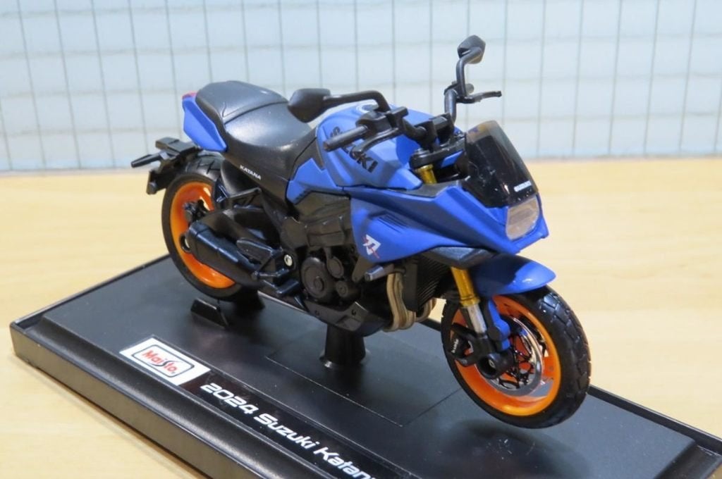 Suzuki Katana GSX-S 2024 1:18 Maisto, Ophalen of Verzenden, Nieuw, Motor, Maisto