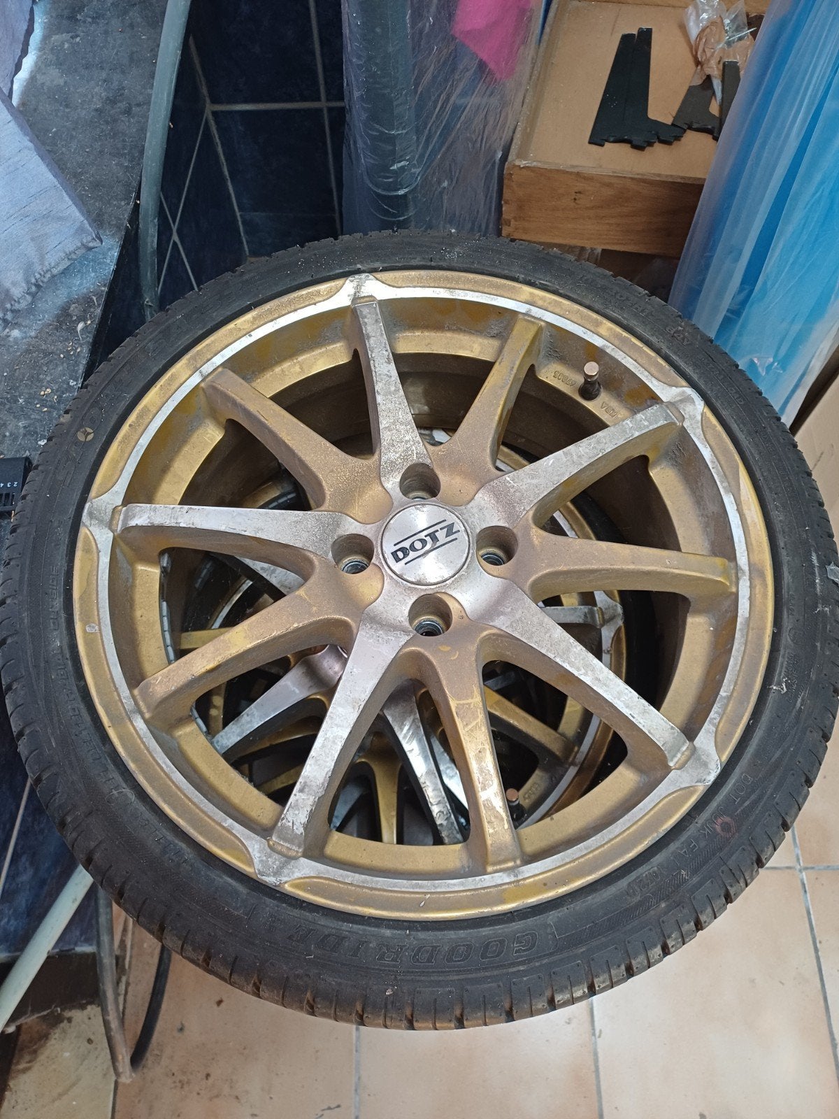 4 velgen DOTZ, Ophalen, Velg(en)
