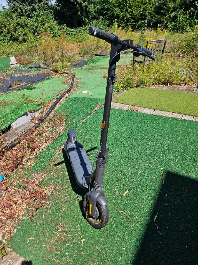 Step Segway MAX G2, slechts 298km !, Fietsen en Brommers, Steps, Ophalen, Zo goed als nieuw, Elektrische step (E-scooter), Segway