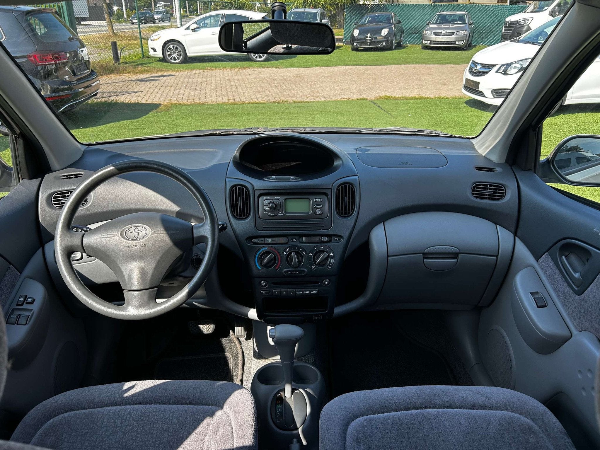 Toyota Yaris Verso 1.3i VVT-i °AUTOMAAT° A/C° GEKEURD°12, foto 9