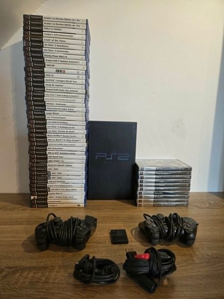 PS2 Phat + 62 Games + 2 Controllers + Memory Card, Games en Spelcomputers, Spelcomputers | Sony PlayStation 2, Gebruikt, Met games