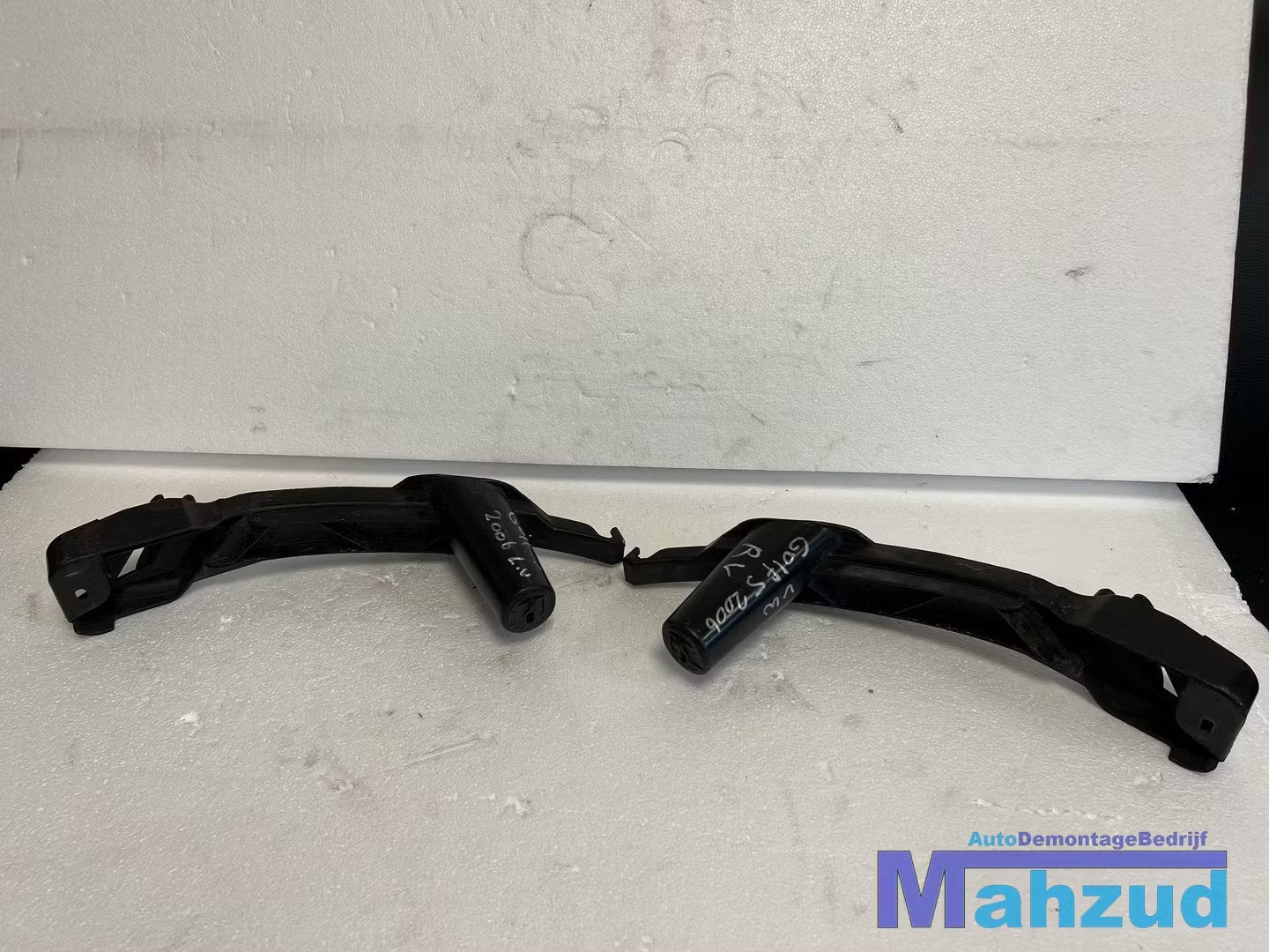 VW GOLF 5 Links rechts koplamp rand steun 2003-2009, Volkswagen, Volkswagen AG, Vw@volkswagen.de, Utilisé
