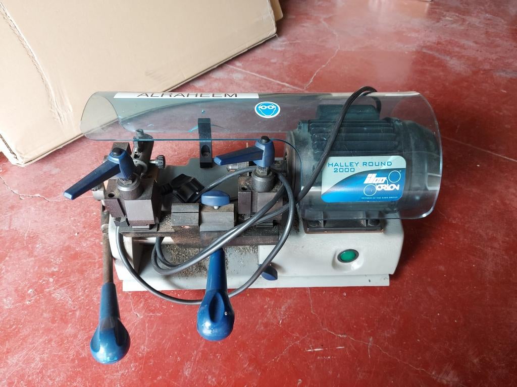 Machine à clé, Enlèvement