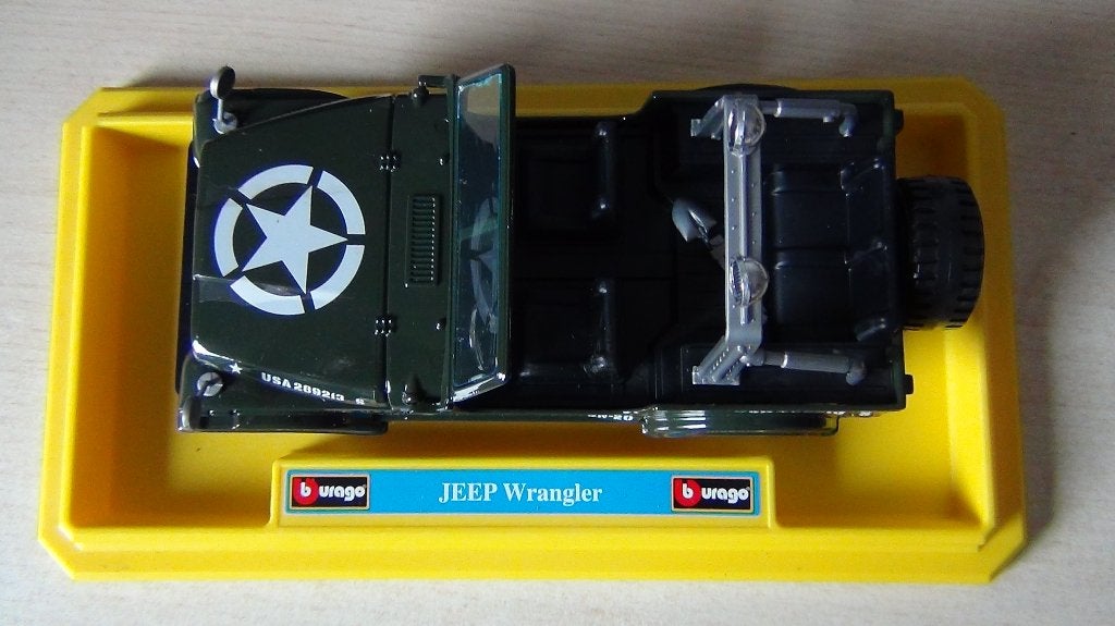 voiture 1/24 jeep wangler américaine, Hobby & Loisirs créatifs, Enlèvement ou Envoi, Neuf, Autres types, Burago