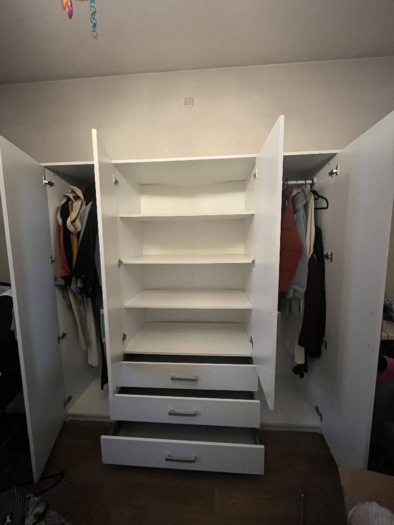 Armoire IKEA, Avec tiroir(s), 200 à 250 cm, Comme neuf, Enlèvement