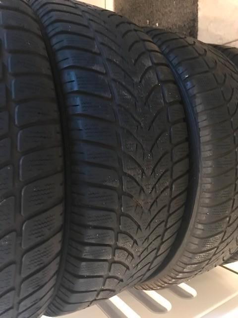 4 pneus d'hiver sur jantes Audi en parfait état, Pneus et Jantes, Pneus hiver, 16 pouces, Véhicule de tourisme