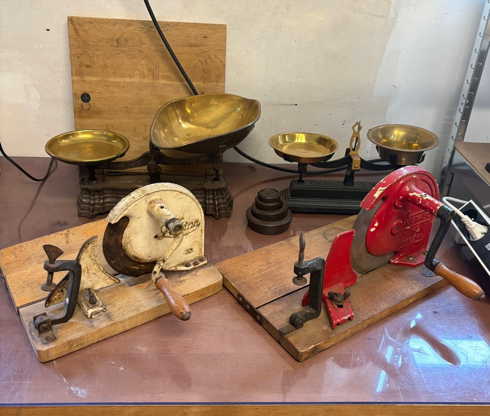 Lot de brocantes, Enlèvement