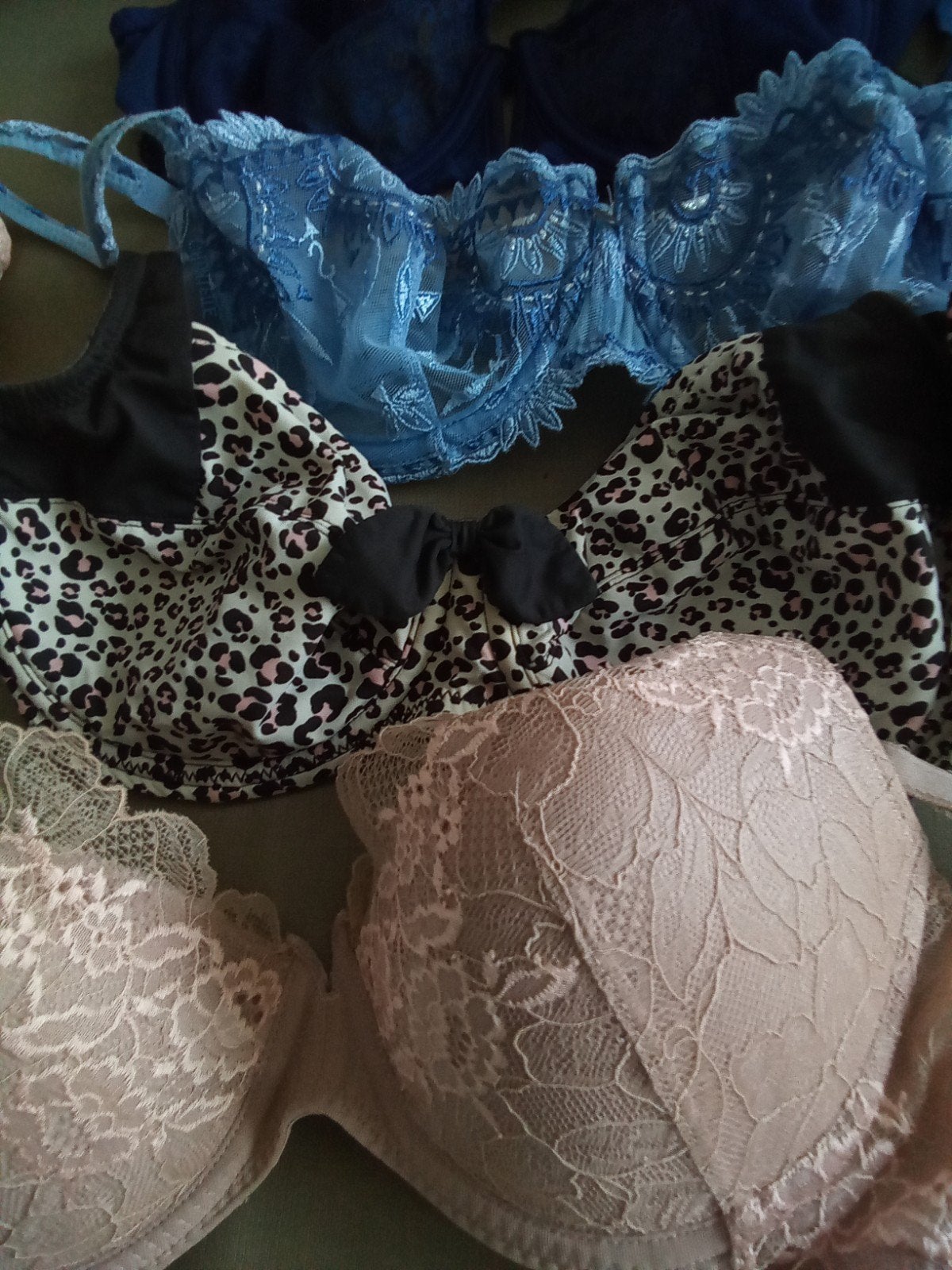 soutiens-gorge en bon état, taille 70D, Enlèvement, Soutien-gorge