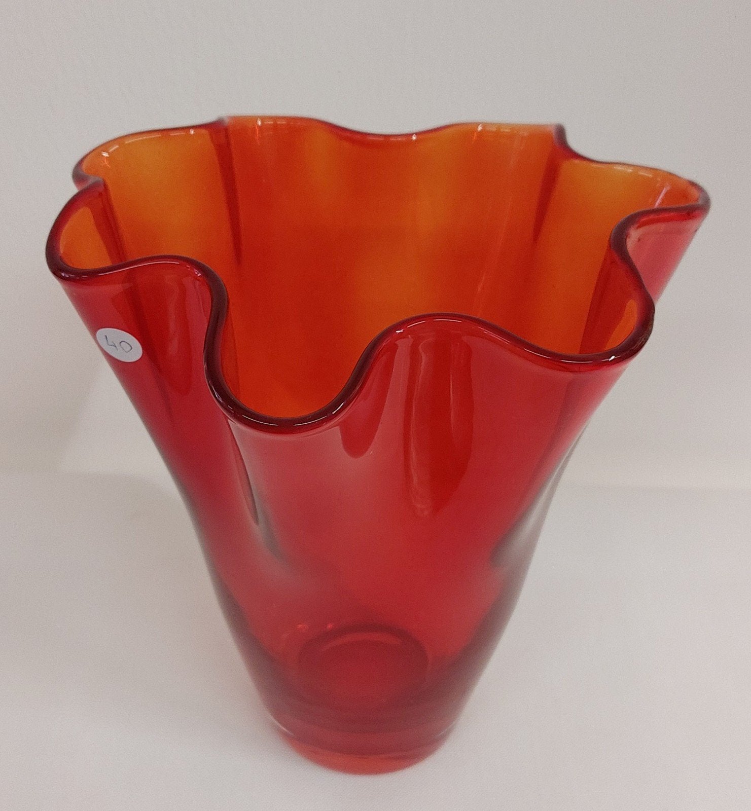 oranje glazen zakdoekvaas, Huis en Inrichting, 24 cm, Oranje, Ophalen of Verzenden, Glas