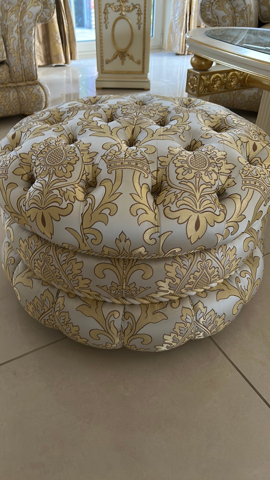 Pouf, Maison & Meubles, Enlèvement, Utilisé, Rond, 50 à 75 cm